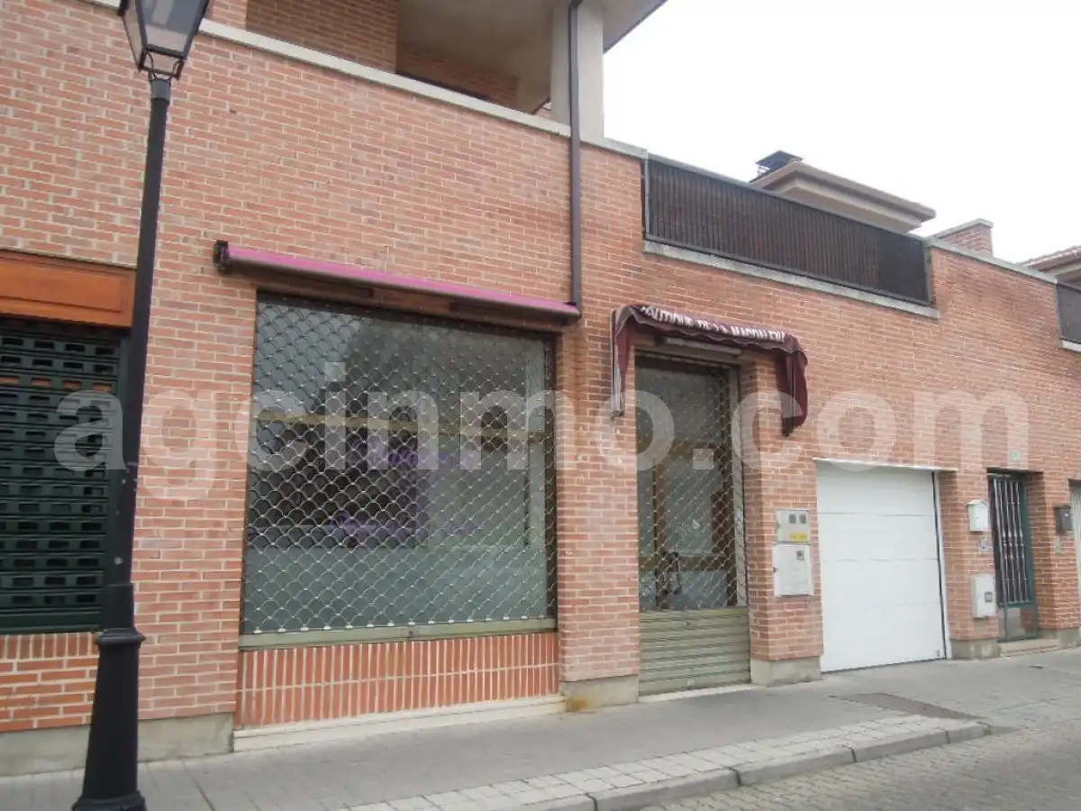 Commercial properties for sale in Laguna de Duero