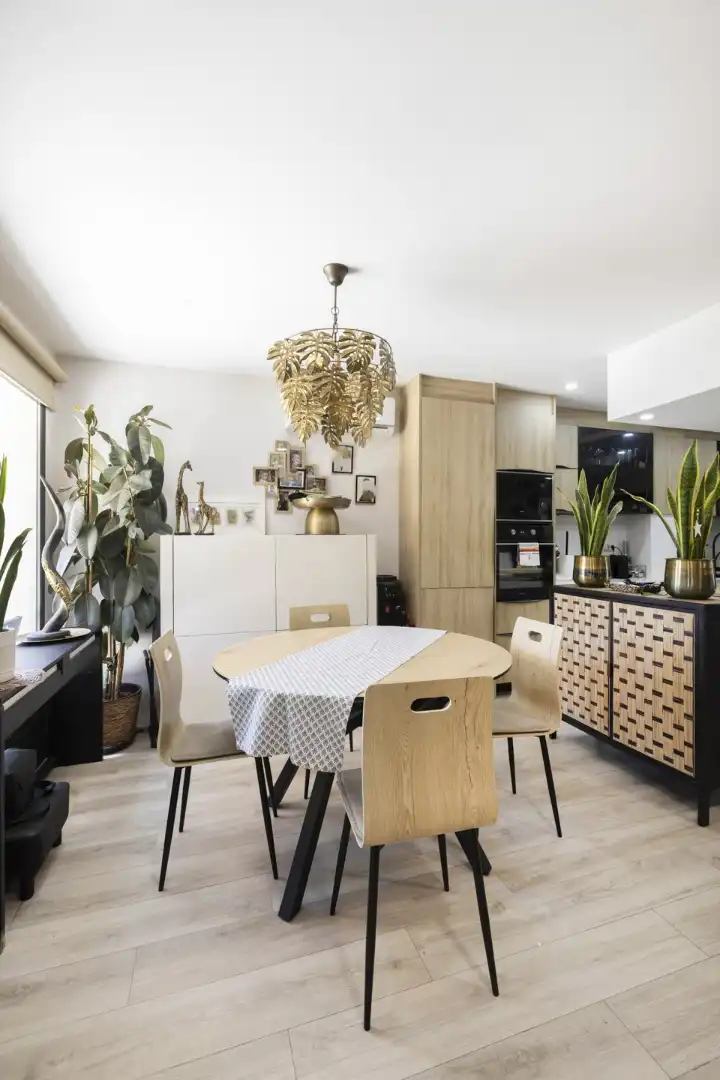 Comedor de Casa adosada en venta en L'Eliana con Aire acondicionado y Jardín privado