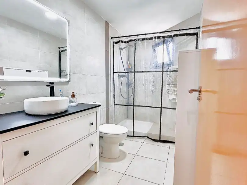 Piso con piscina en venta en AVENIDA DE LAS NACIONES 40, imagen 3