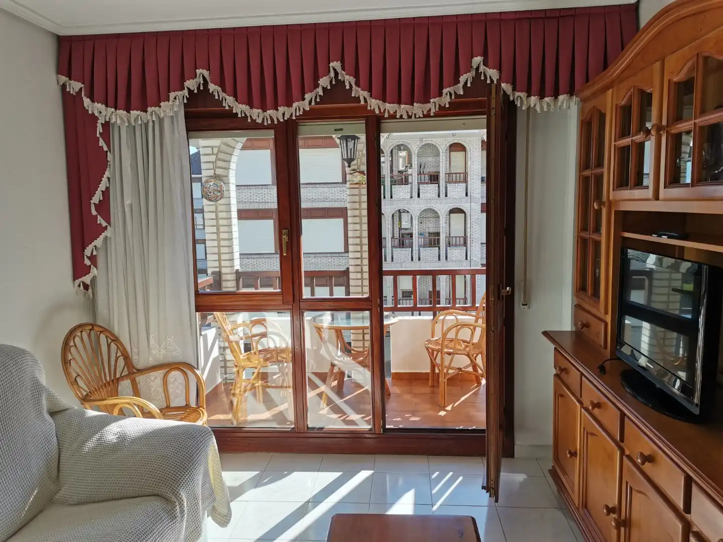 Schlafzimmer von Wohnung zur Miete in Noja mit Heizung, Privatgarten und Terrasse