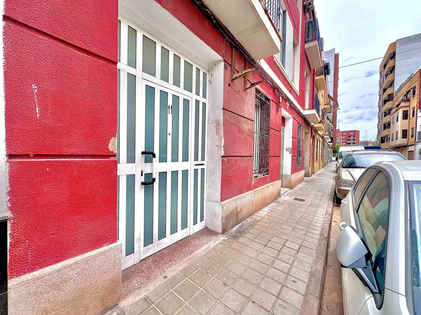 Exterior view of Ground floor for sale in Mislata  with Terrace and Alarm