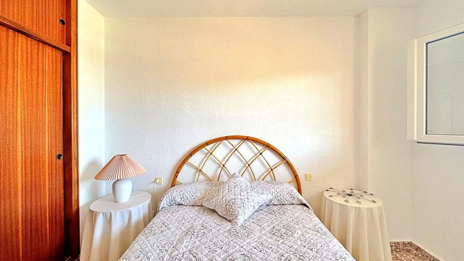 Apartament amb terrassa en venda a Calle bajamar 2, imagen 6