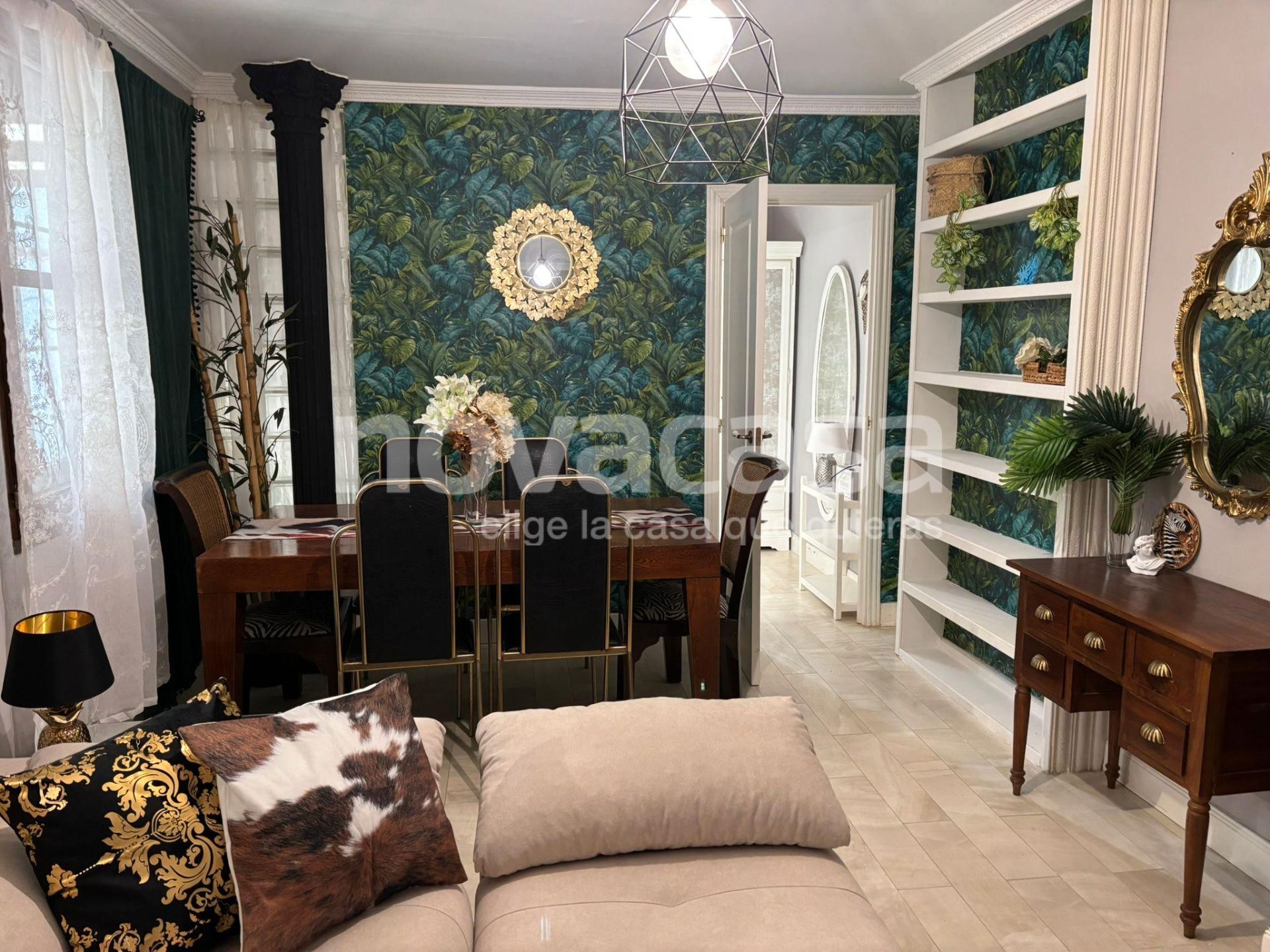 Menjador de Casa o xalet en venda en  Albacete Capital amb Aire condicionat, Calefacció i Jardí privat