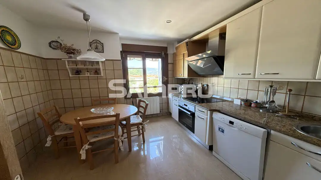 Flat for sale in Bergara, imagen 2