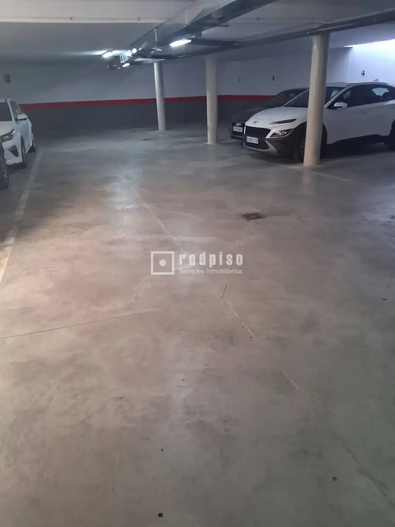 Parkplatz von Wohnung zum Verkauf in Madrid mit Klimaanlage, Heizung und Terrasse