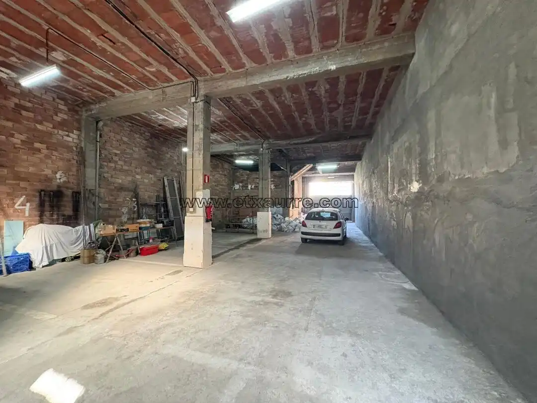 Local comercial en venda a Laudio / Llodio, imagen 4