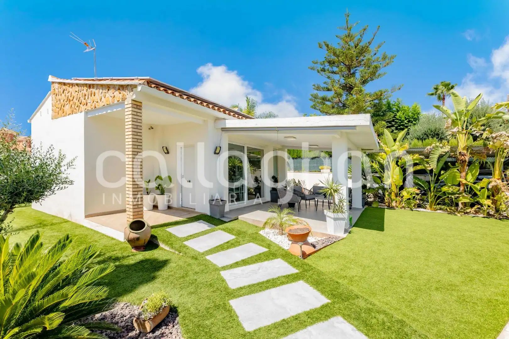Terraza de Casa o chalet en venta en L'Eliana con Aire acondicionado, Calefacción y Piscina