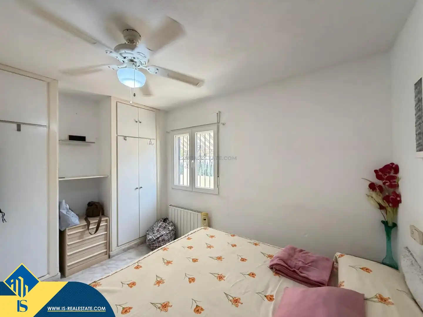 Dormitori de Casa o xalet en venda en Torrevieja amb Aire condicionat, Terrassa i Traster