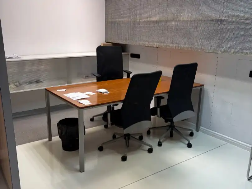 Büro zur Miete in La Vall d'Uixó mit Klimaanlage, Heizung und Möbliert