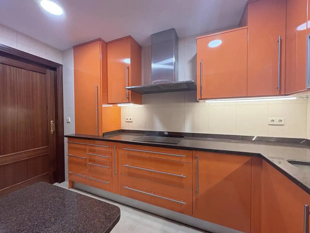 Küche von Wohnung zur Miete in Madrid mit Klimaanlage, Heizung und Parkett