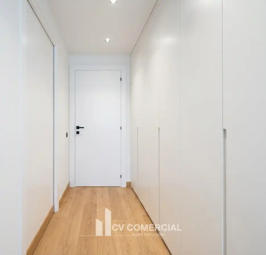 Flat for sale in Pallejà  with Air Conditioner, Heating and Parquet flooring
