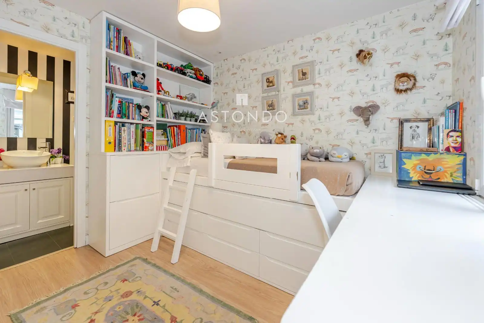 Bedroom of Flat for sale in Hortaleza