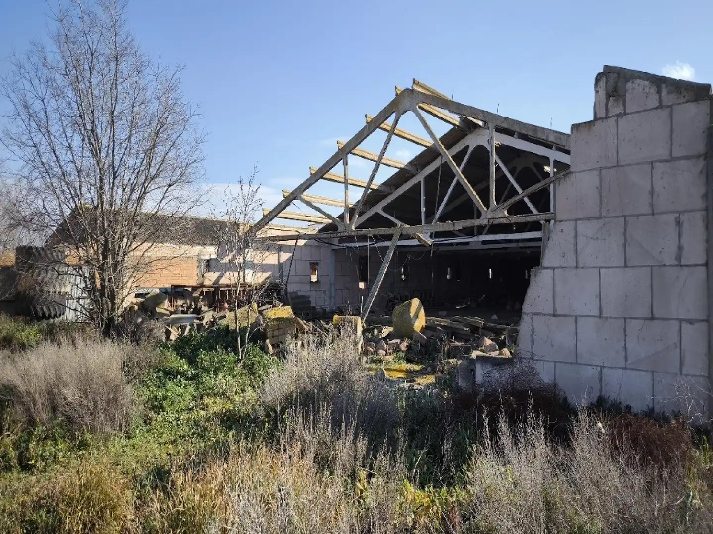 Vista exterior de Nave industrial en venta en Guissona