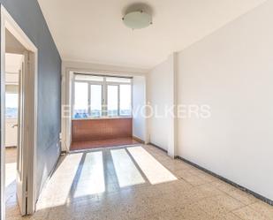 Sala d'estar de Apartament en venda en  Barcelona Capital amb Calefacció i Balcó