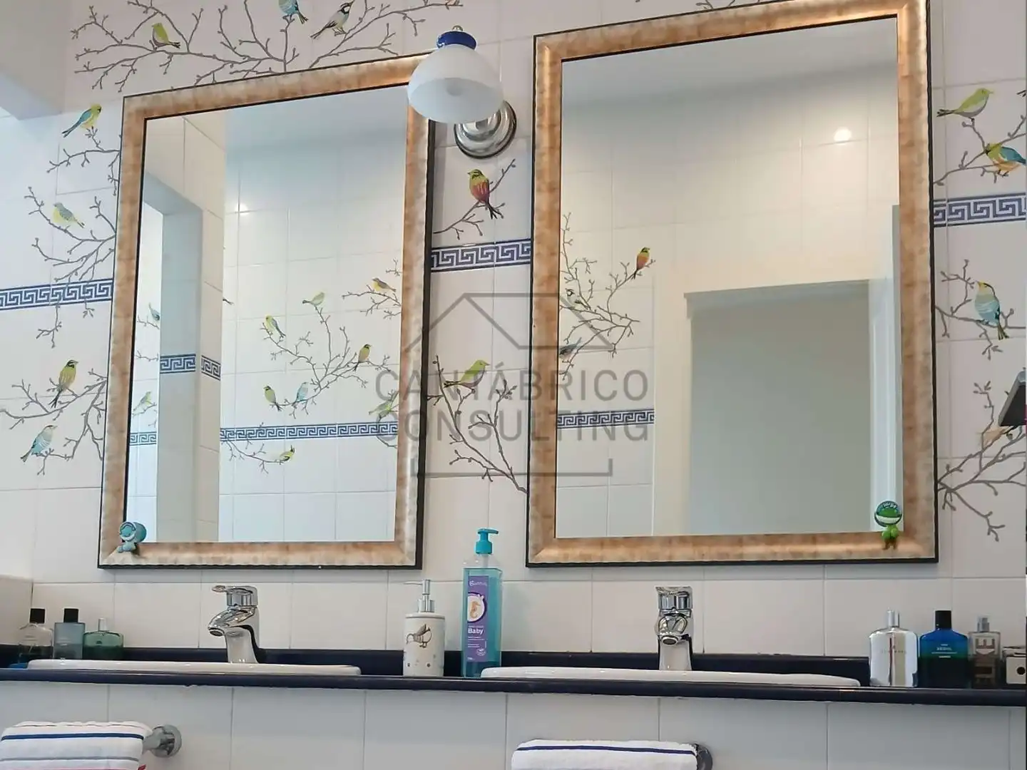 Bathroom of Houses for sale in Navia  with Heating, Parquet flooring and Terrace