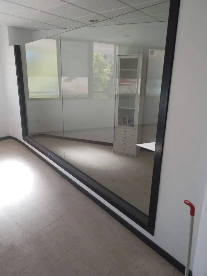 Oficina de alquiler en Elche / Elx