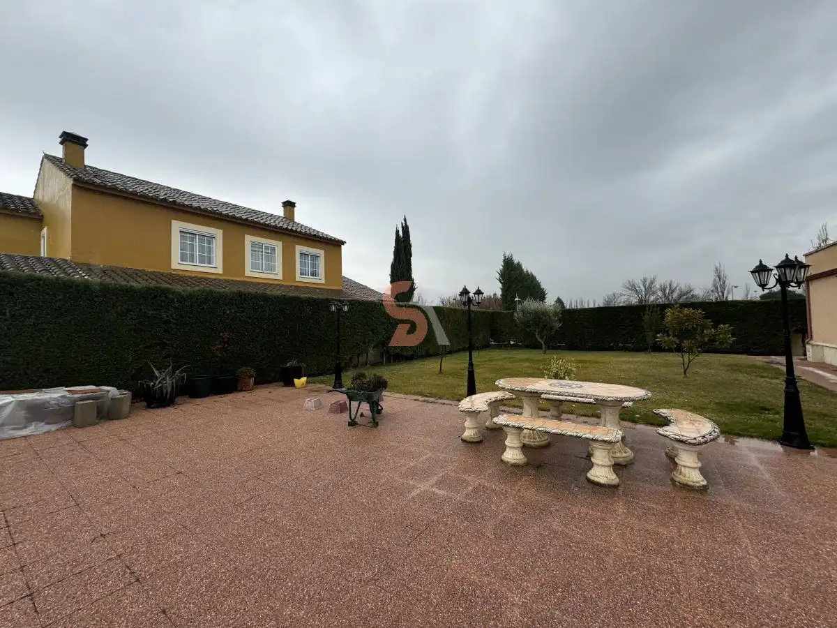 Casa amb terrassa en venda a RÍO PISUERGA, imagen 92