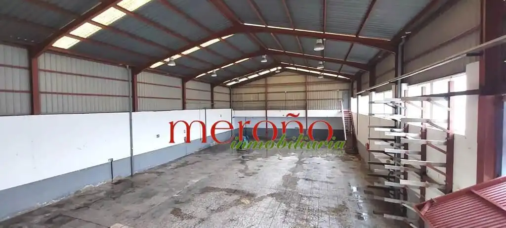 Nave industrial de alquiler en Aspe