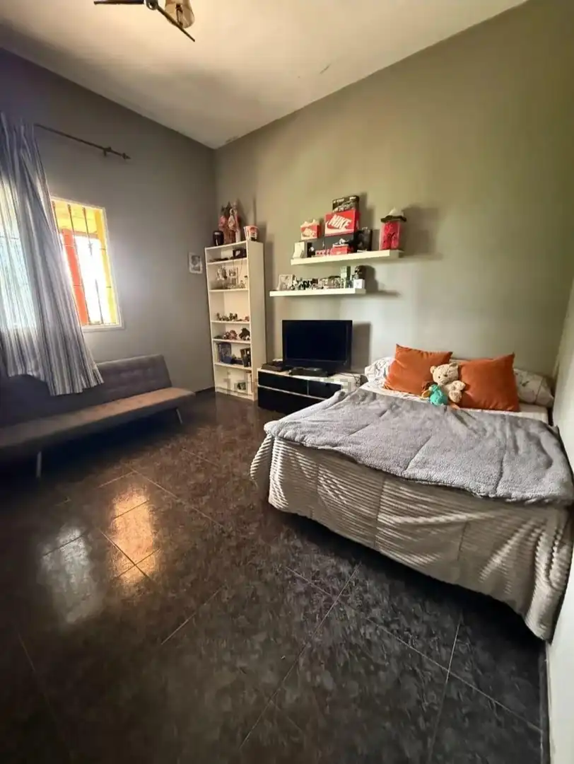 Chalet con piscina en venta en Carmona, imagen 7