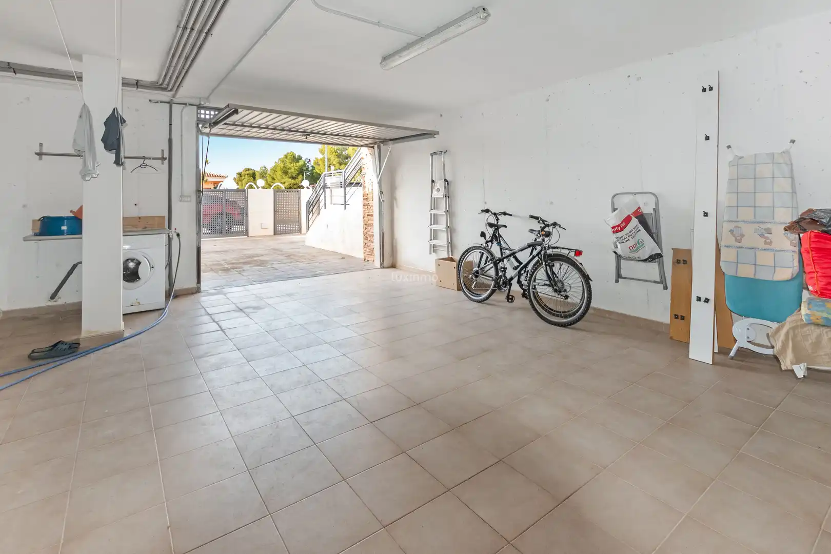 Casa aparellada amb piscina en venda a L'Albir, imagen 8