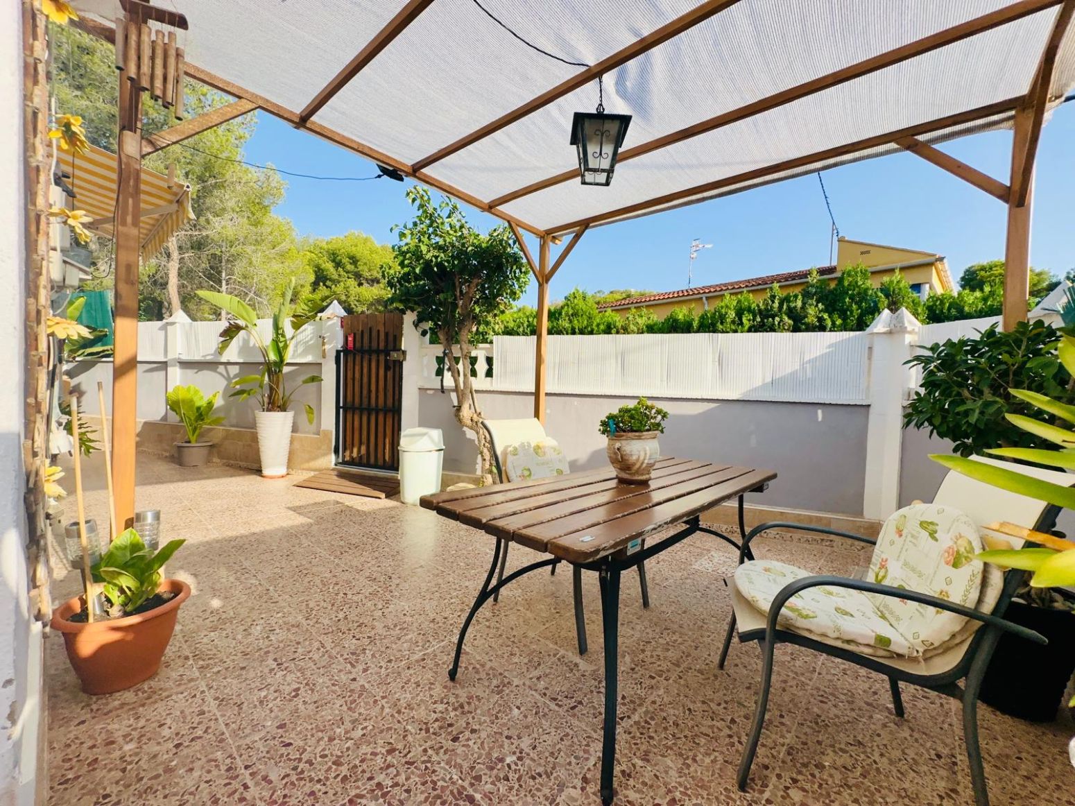 Jardí de Casa o xalet en venda en Sagunto / Sagunt amb Aire condicionat i Terrassa