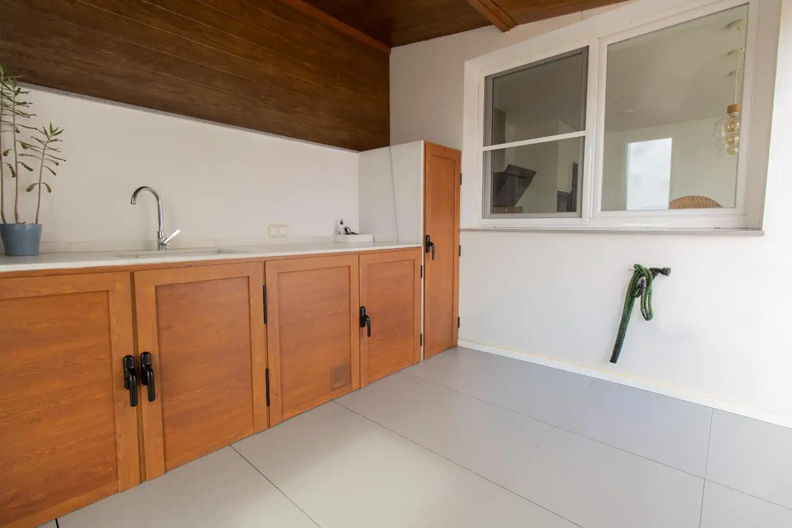 Kitchen of Attic for sale in Rafelbuñol / Rafelbunyol  with Air Conditioner, Terrace and Storage room