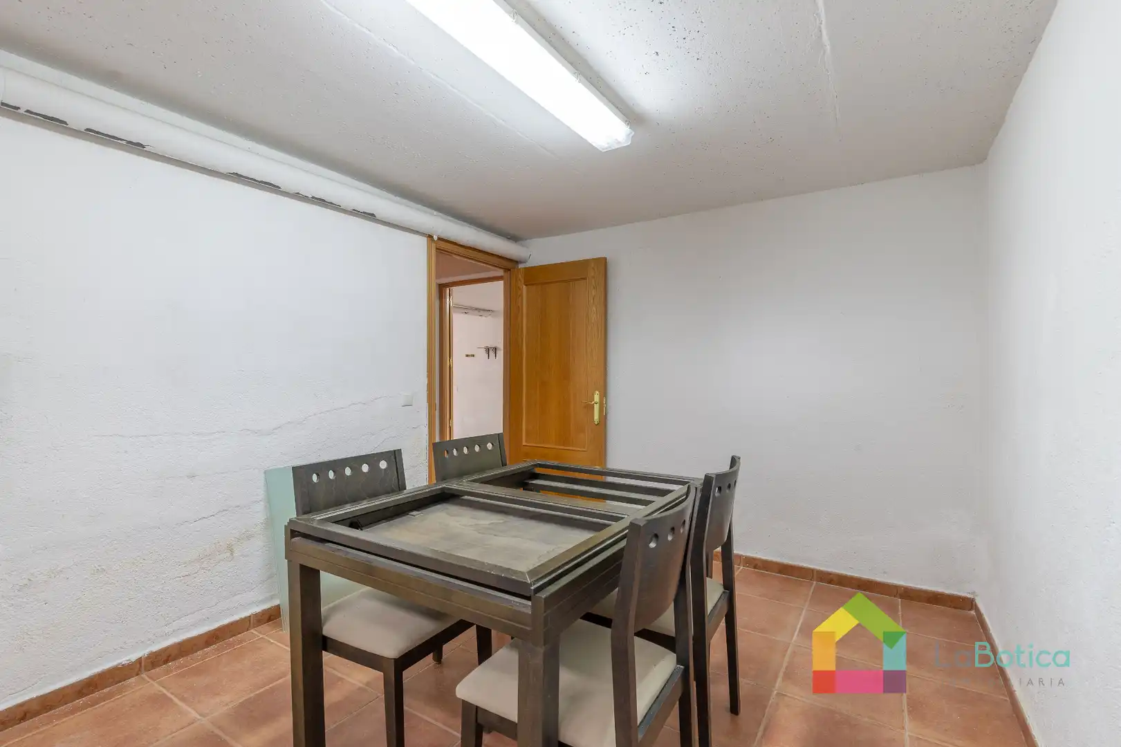 Casa adosada en venta en Burguillos de Toledo con Calefacción, Jardín privado y Terraza