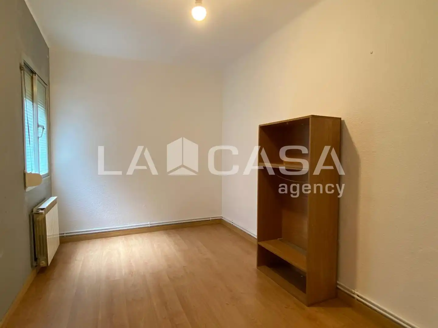 Ático en venta en Santa Coloma de Gramenet con Calefacción, Terraza y Trastero