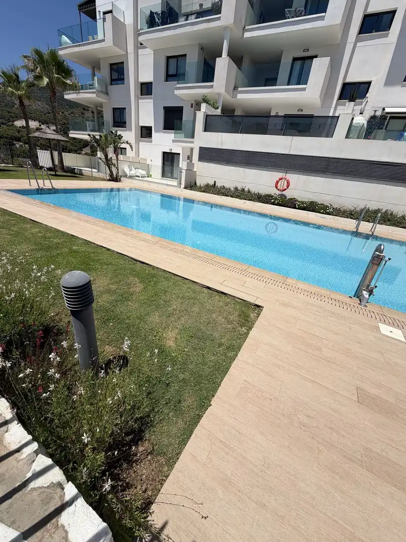 Apartamento con piscina en venta en Arroyo de la Miel, imagen 5