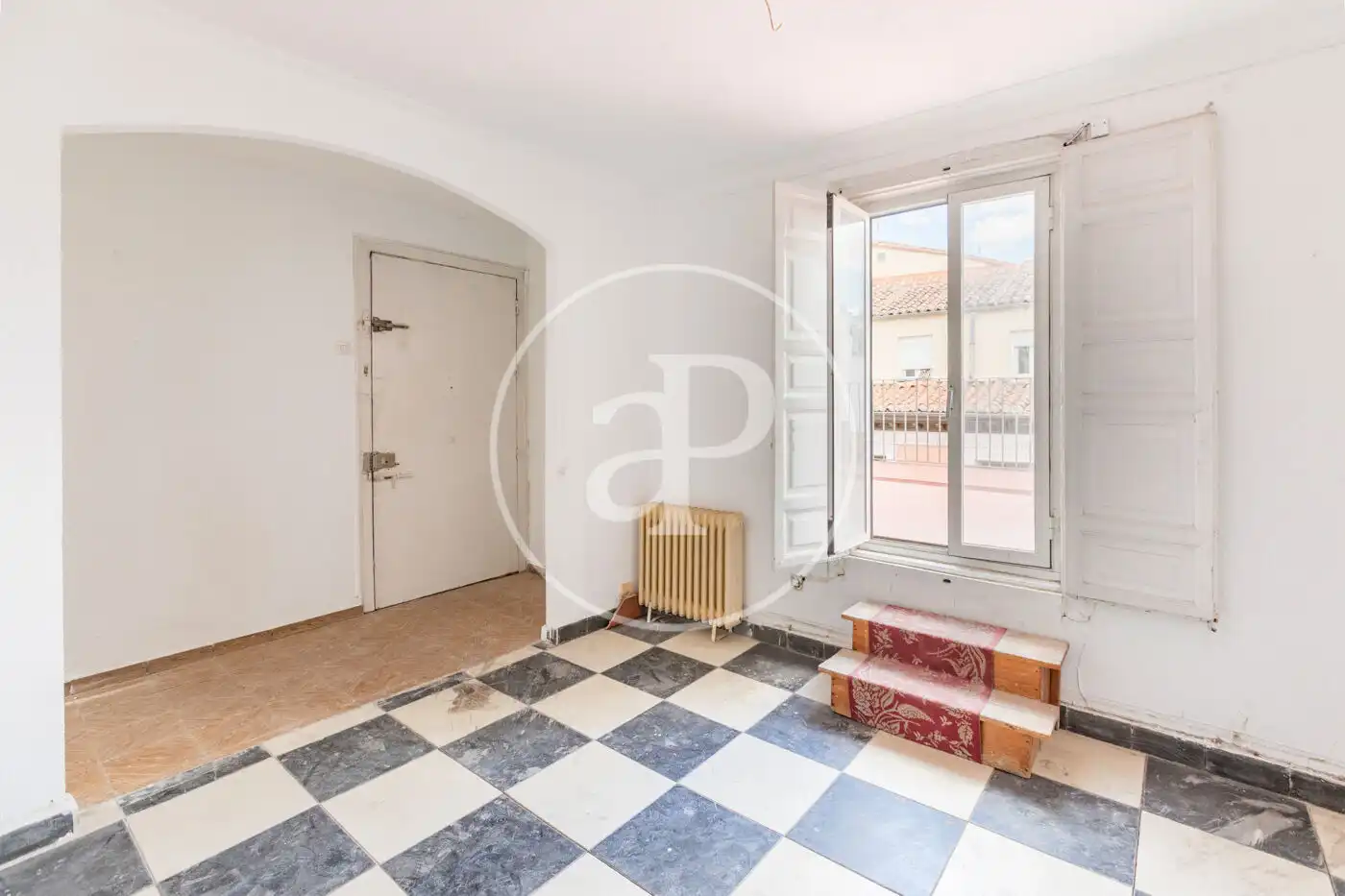 Piso en venta en  Madrid Capital con Calefacción y Terraza