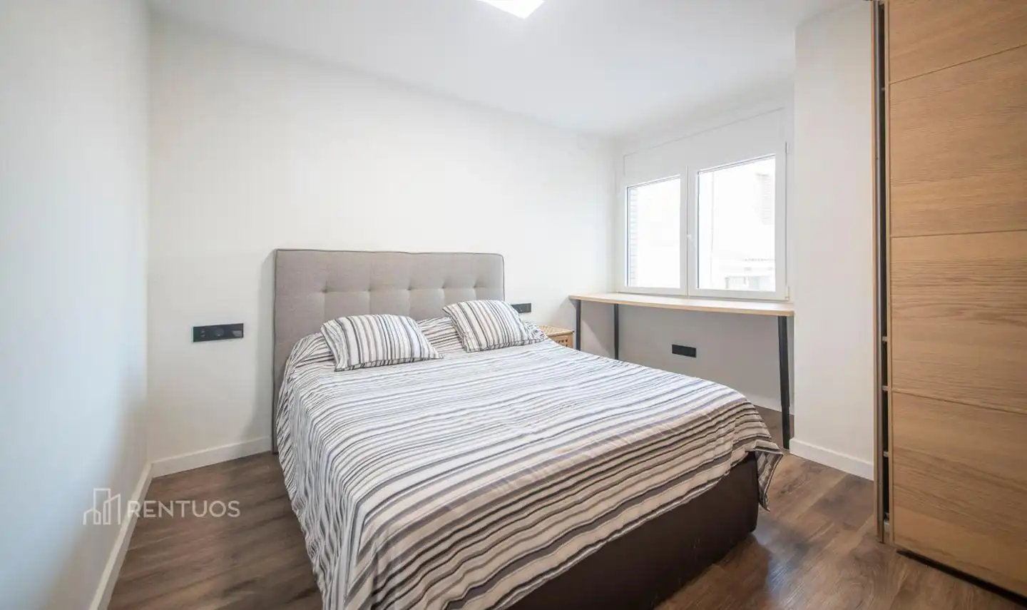 Habitación de Piso en venta en Molins de Rei con Aire acondicionado, Parquet y Terraza