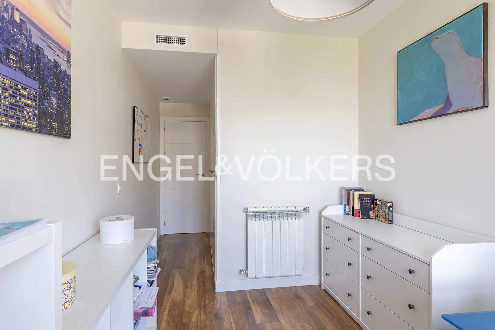 Schlafzimmer von Wohnung zur Miete in San Sebastián de los Reyes mit Klimaanlage, Heizung und Privatgarten