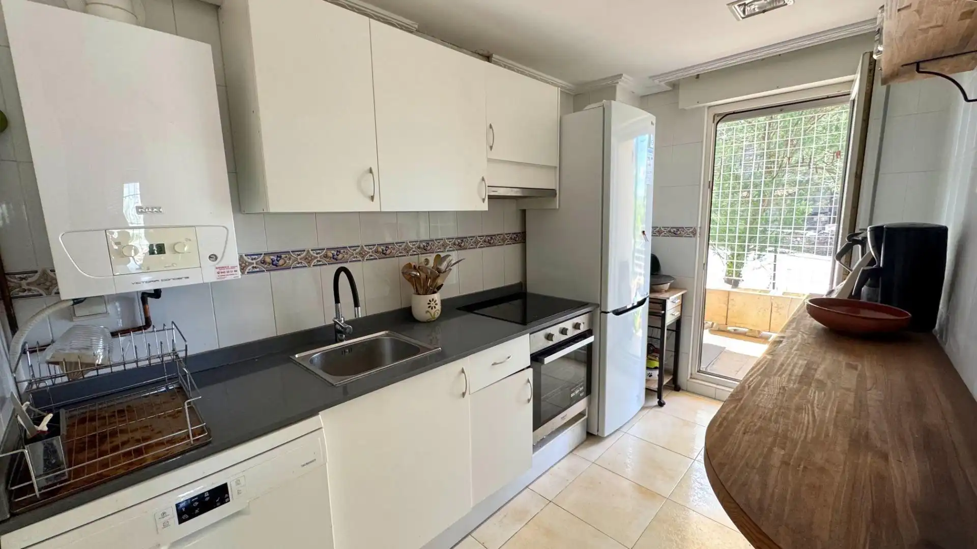 Kitchen of Flat for sale in Piélagos  with Heating, Terrace and Furnished