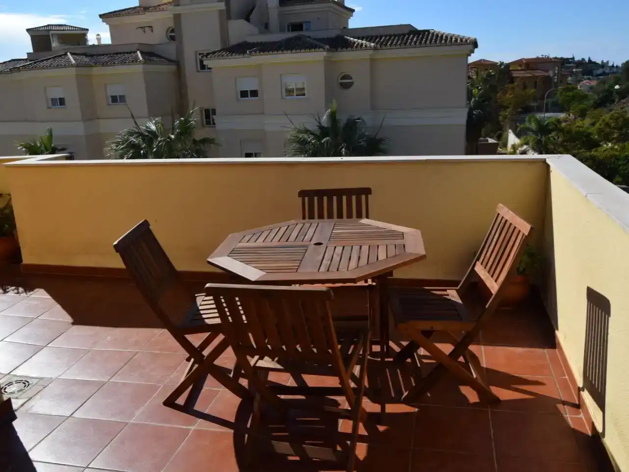 Terrasse von Wohnung zur Miete in Benalmádena mit Klimaanlage und Schwimmbad