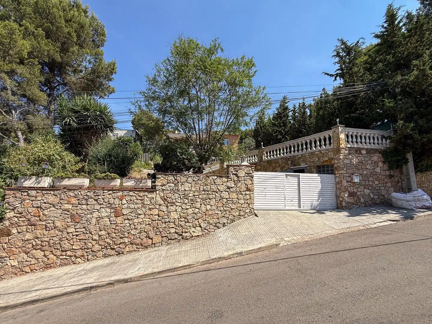 Vista exterior de Casa o chalet en venta en Vallirana con Calefacción, Jardín privado y Terraza