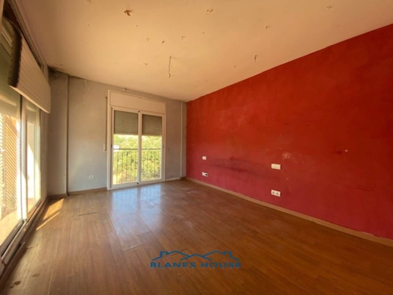 Sala d'estar de Àtic en venda en Blanes amb Parquet i Terrassa