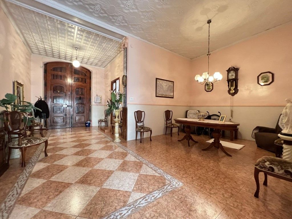 Casa o xalet en venda a Caputxins