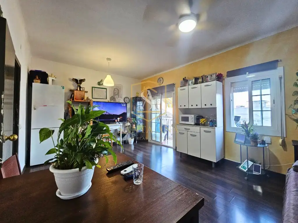 Piso con terraza en venta en Calle Angel Guimera, imagen 3