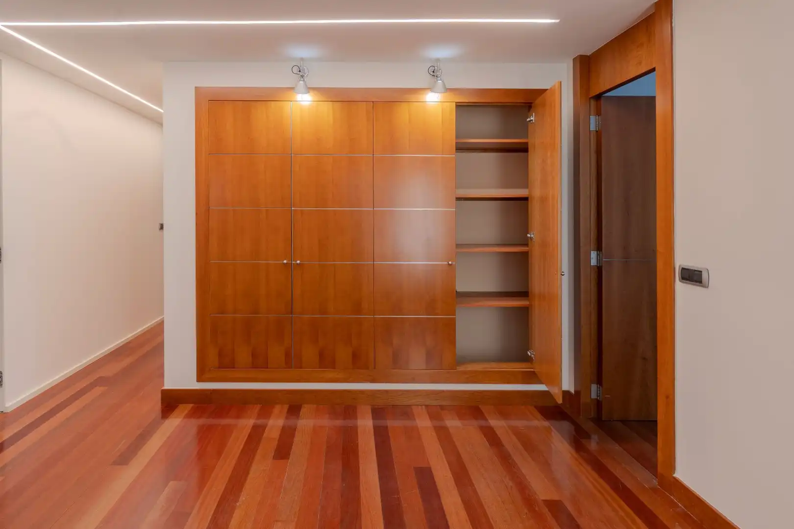 Wohnung mit Aufzug zum Verkauf in General Vara de Rey 5, imagen 25