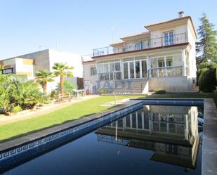 Jardí de Casa o xalet en venda en Valdepeñas amb Aire condicionat, Calefacció i Parquet