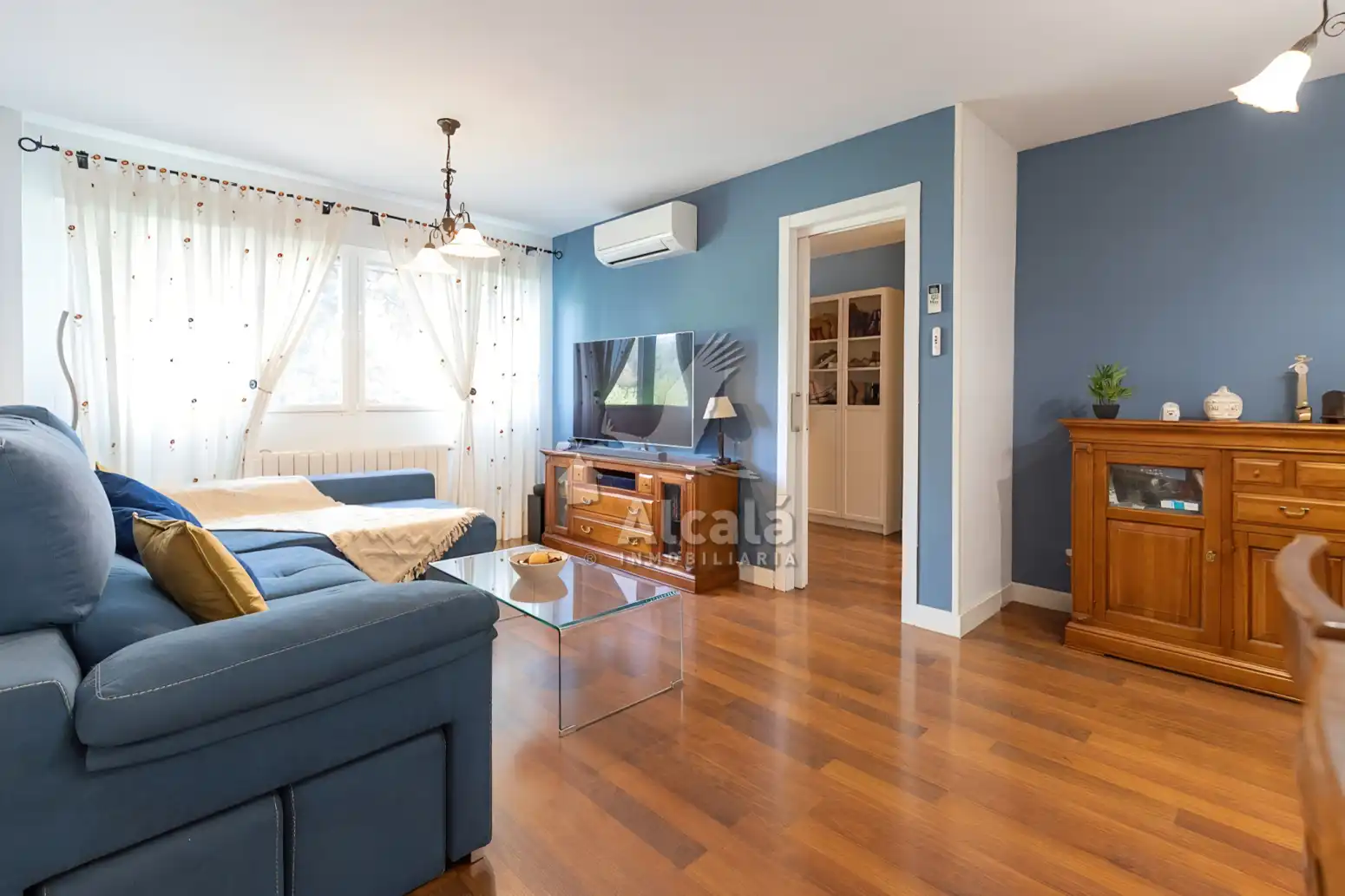 Living room of Flat for sale in Alcalá de Henares  with Heating