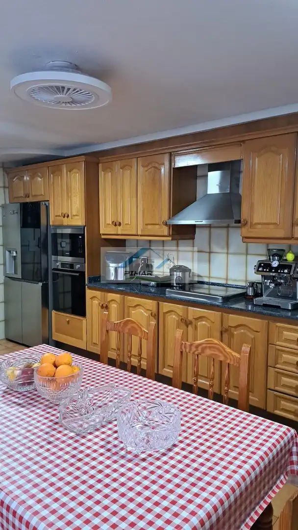 Cocina de Piso en venta en Elche / Elx con Aire acondicionado, Calefacción y Balcón