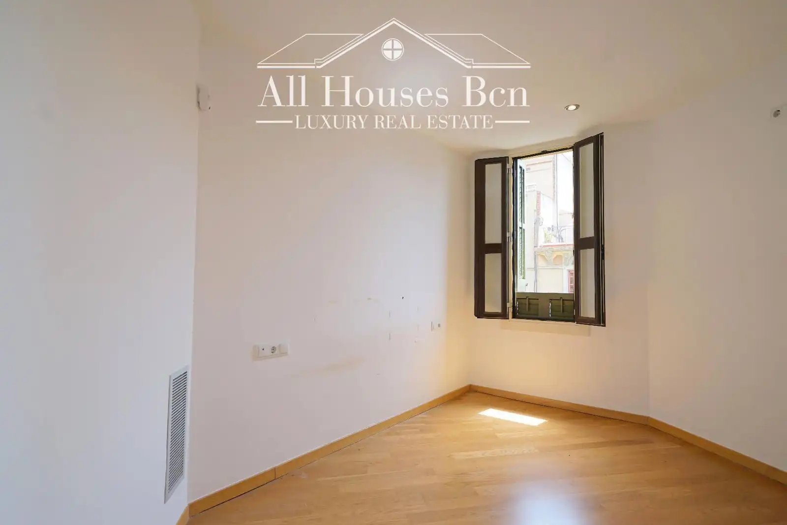 Piso con terraza en venta en Aribau, imagen 10