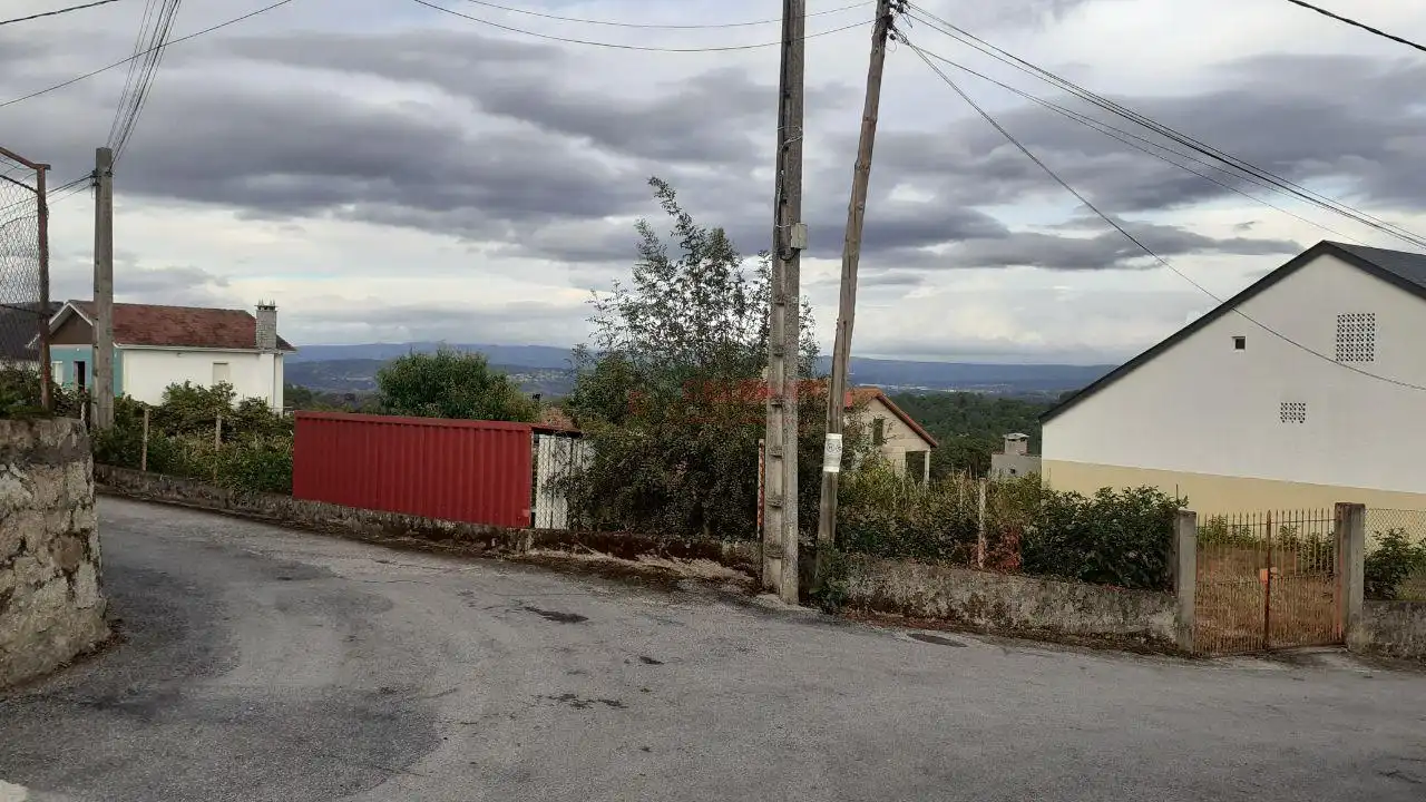 Houses for sale in Toén  with Heating, Private garden and Parquet flooring