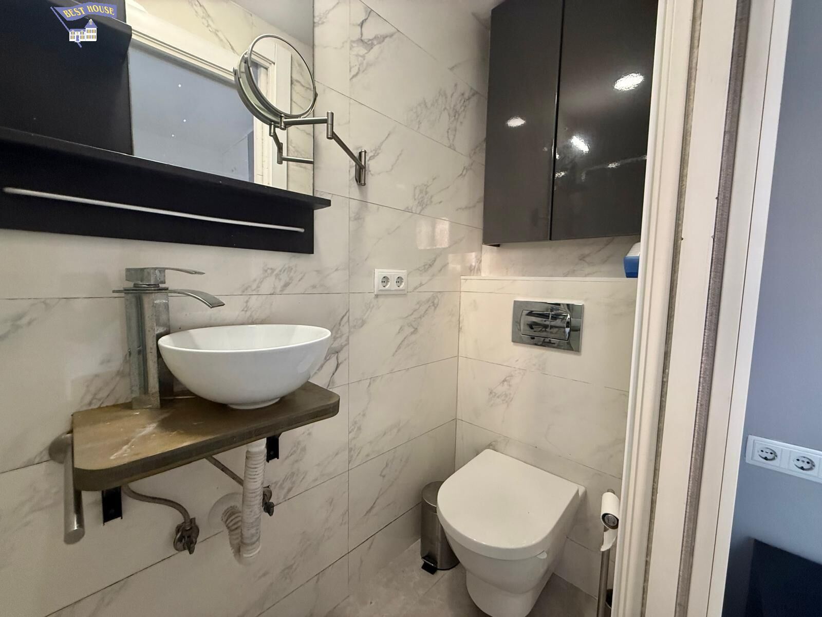 Bany de Pis en venda en  Barcelona Capital amb Aire condicionat i Moblat