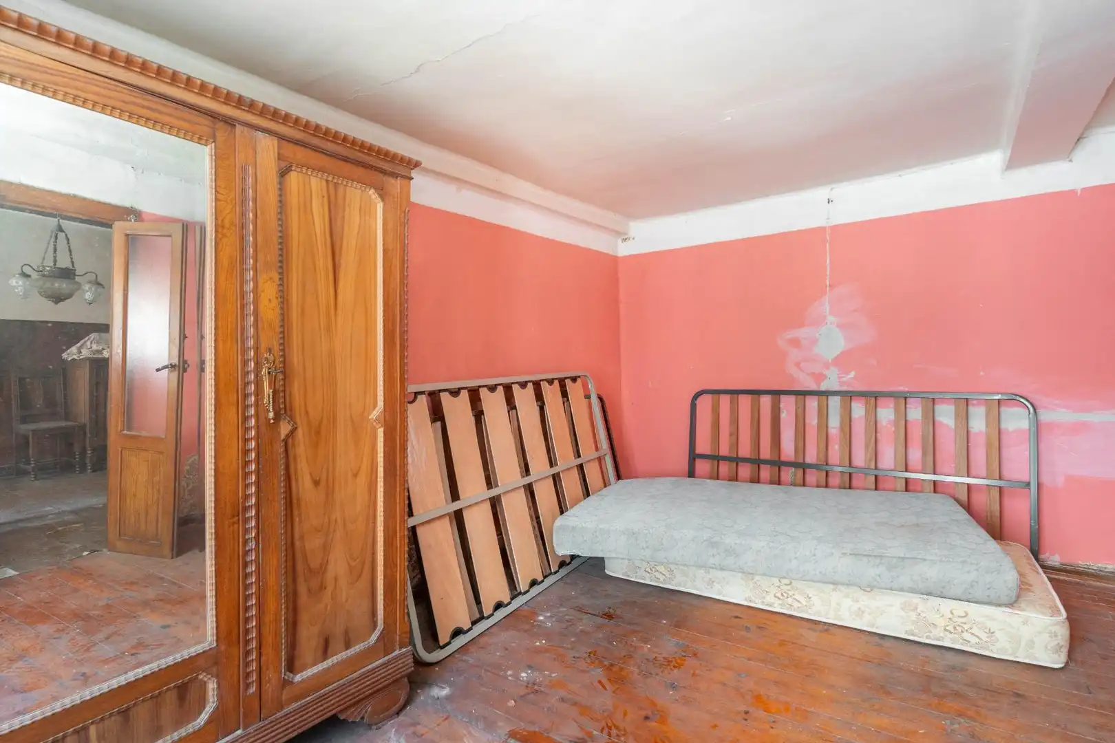 Dormitori de Casa adosada en venda en Lena