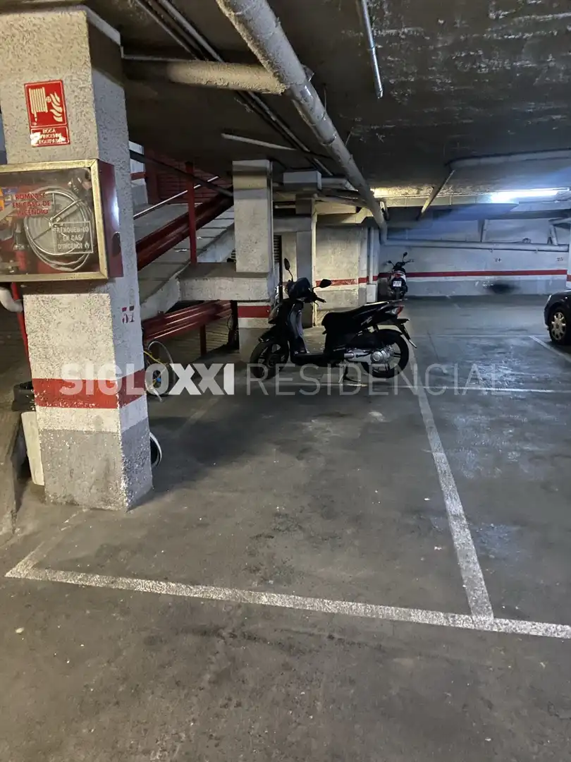 Garatge en venda a VALLESPIR, Sants