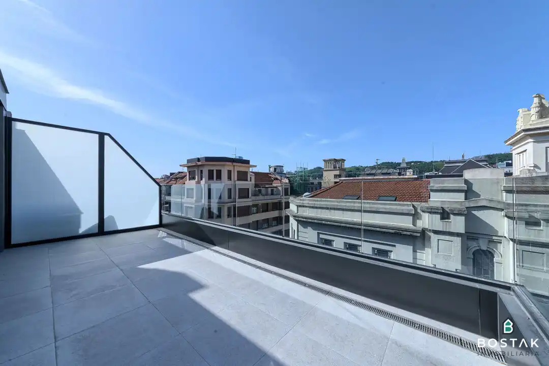 Terraza de Piso de alquiler en Bilbao  con Calefacción y Terraza
