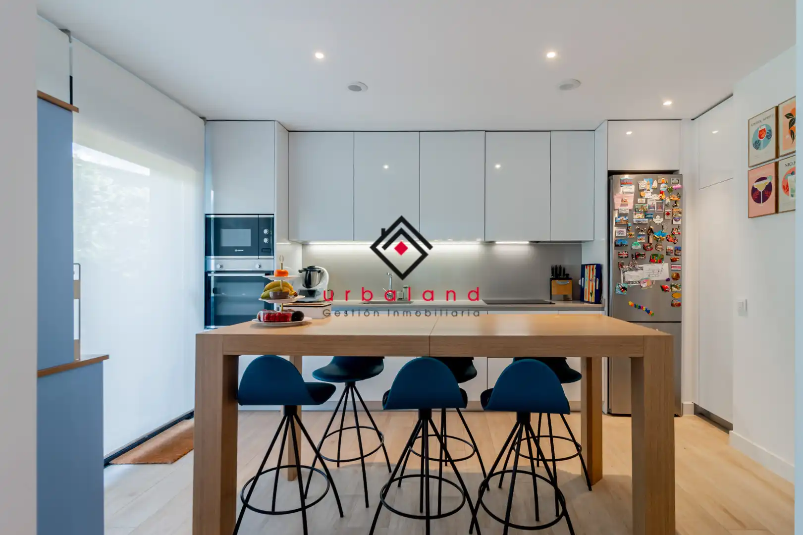 Semi-detached house with pool for sale in Calle de Cosme Damián Churruca, imagen 8