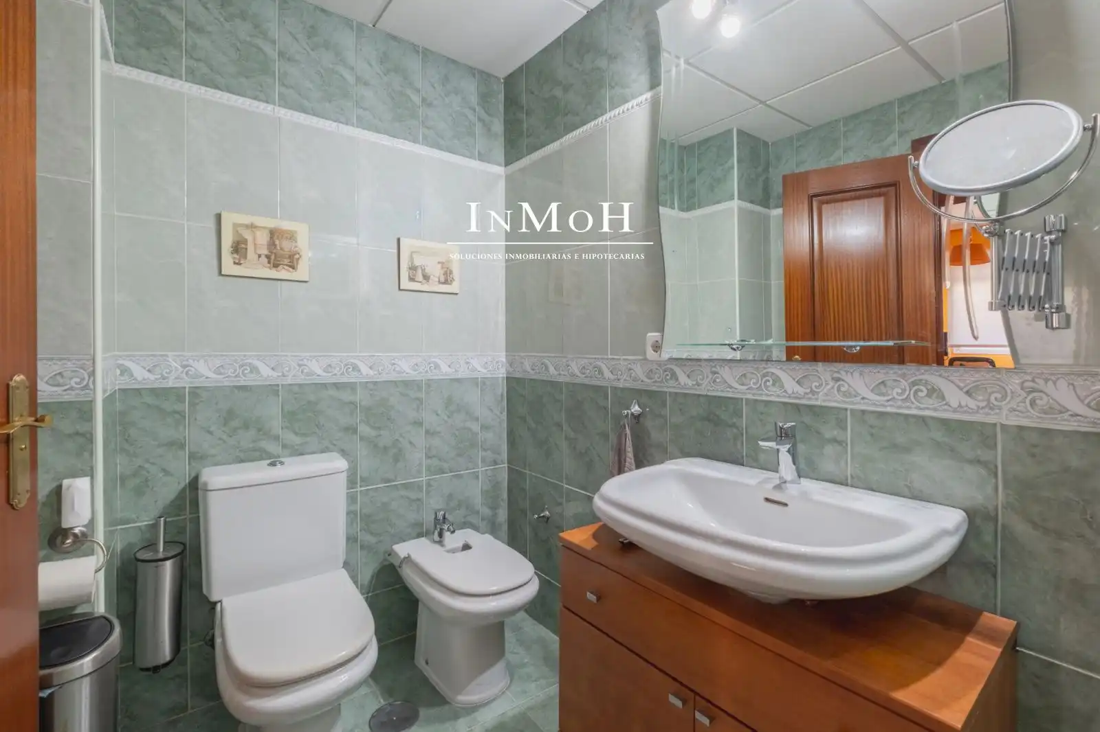 Badezimmer von Wohnung zum Verkauf in Cádiz mit Klimaanlage, Heizung und Terrasse
